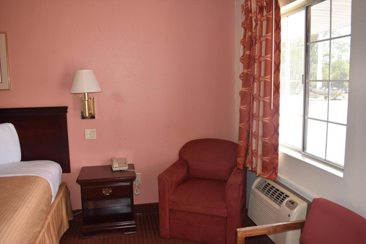 Royal Inn Springdale Esterno foto