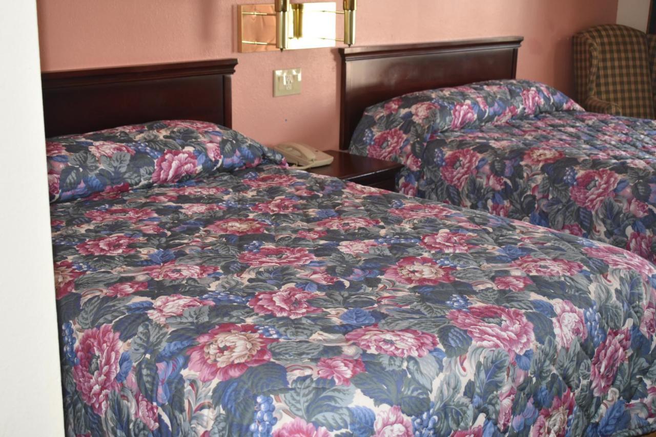 Royal Inn Springdale Esterno foto