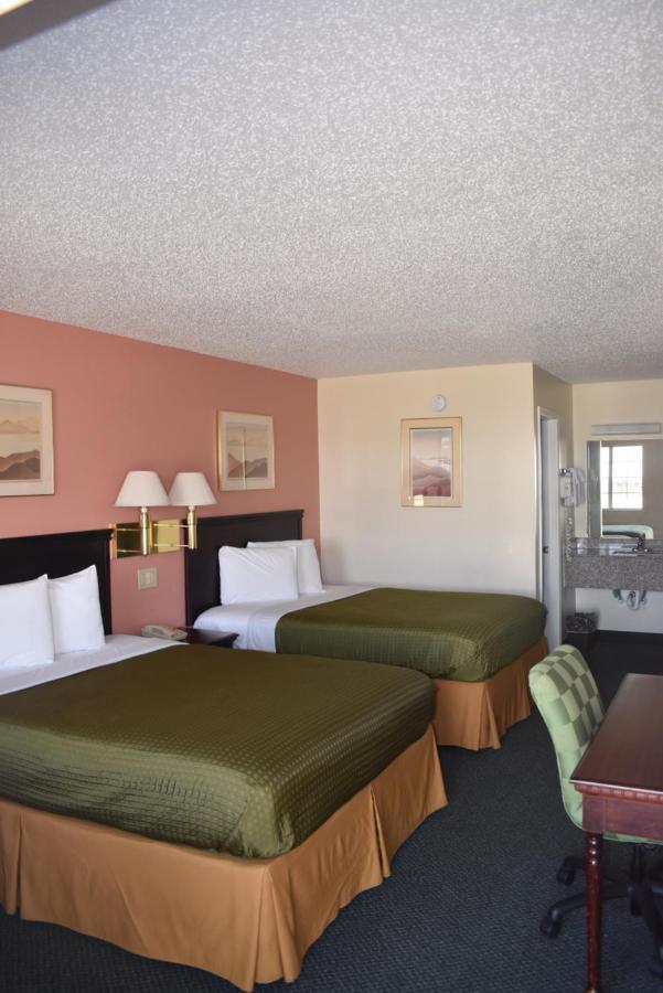Royal Inn Springdale Esterno foto
