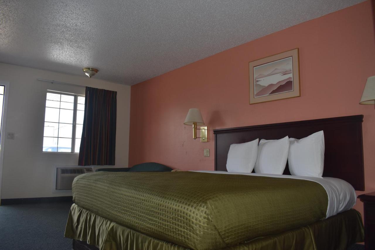 Royal Inn Springdale Esterno foto