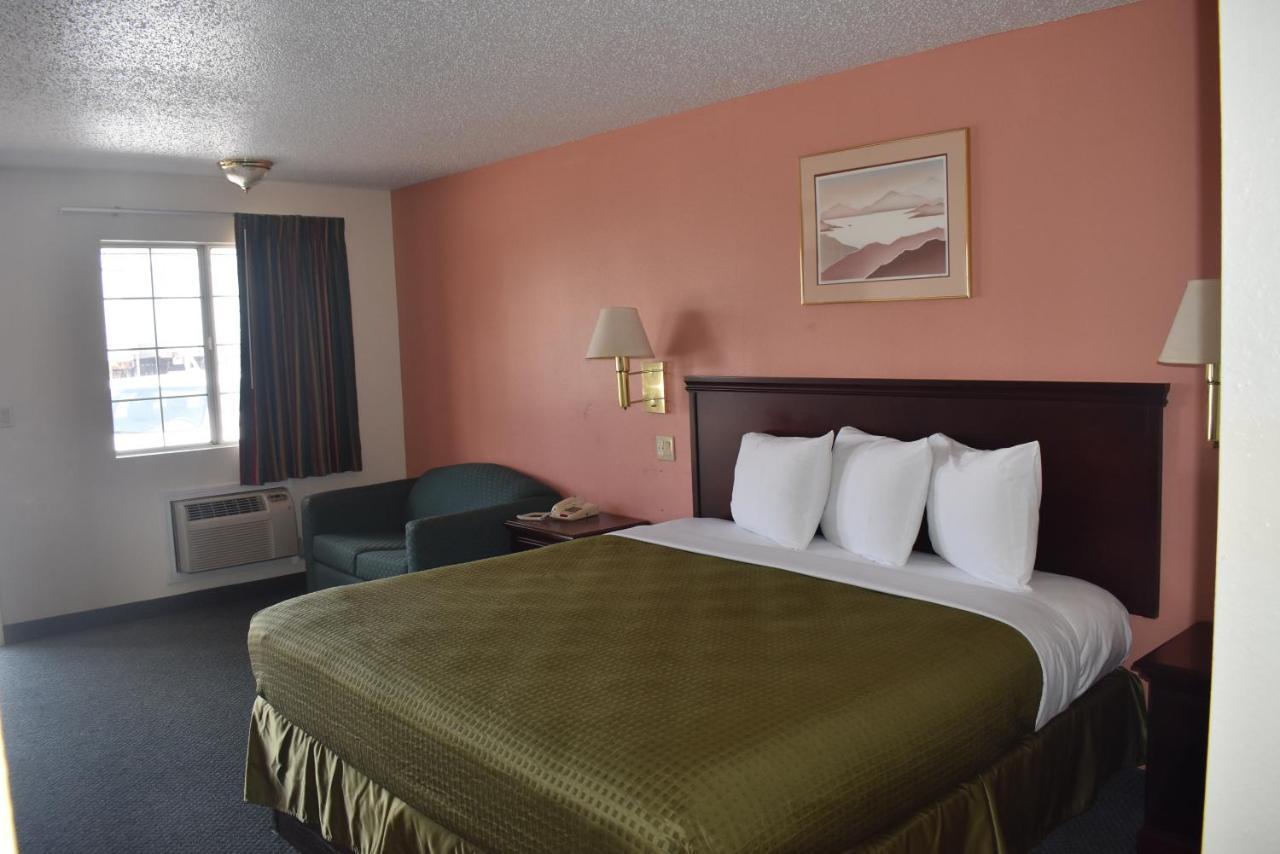 Royal Inn Springdale Esterno foto