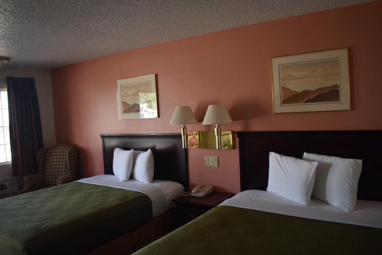 Royal Inn Springdale Esterno foto